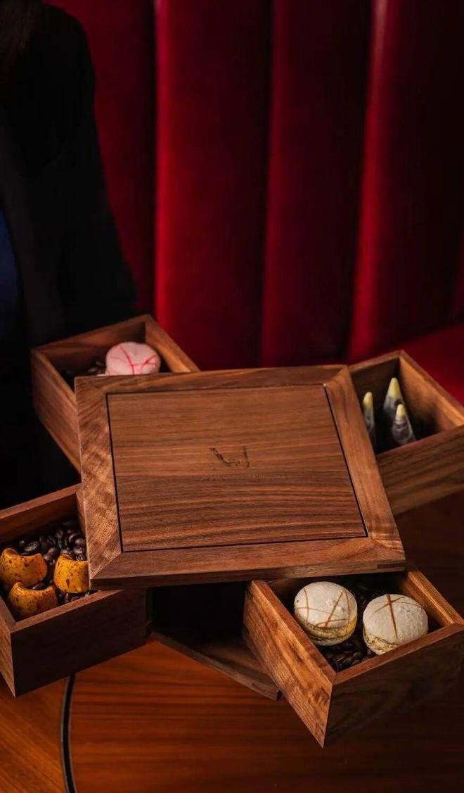 藏在吃喝与欢聚里 一周推荐开元棋牌北京深秋生活指南都(图1) 藏在吃喝与欢聚里 一周推荐开元棋牌北京深秋生活指南都(图1)